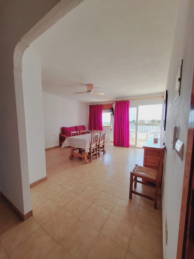Apartamento 2 dormitorios Mar Bella Ibiza — sala